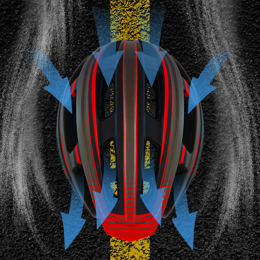 Helm mit Licht und Visier